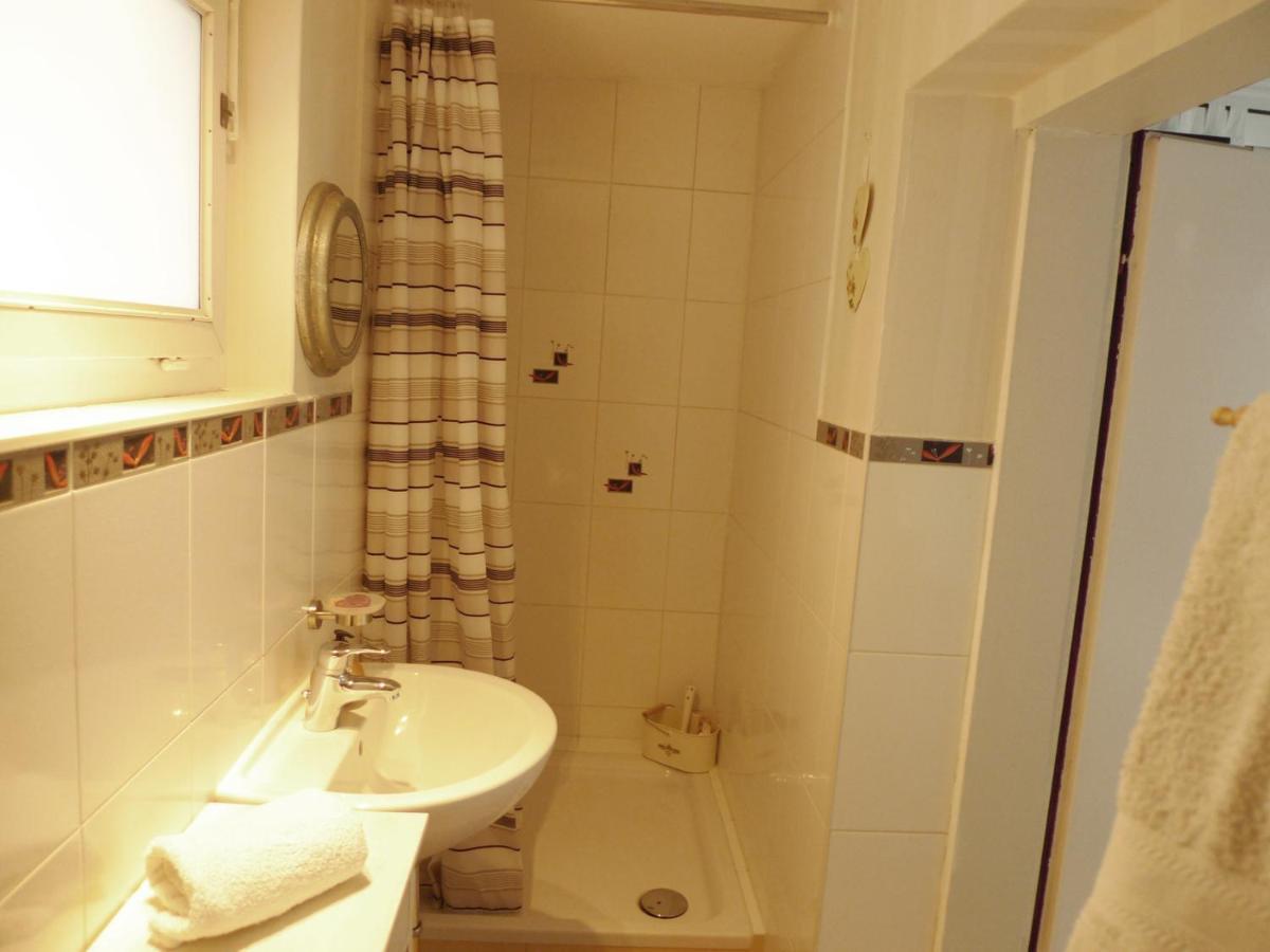 Gemuetliches Gaestehaus Berlin Bohnsdorf, Naehe Flughafen Schoenefeld エクステリア 写真